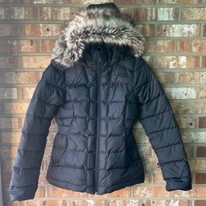 valle hooded 550 fill power down coat the north face